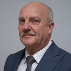 Professor Gary Lovatt